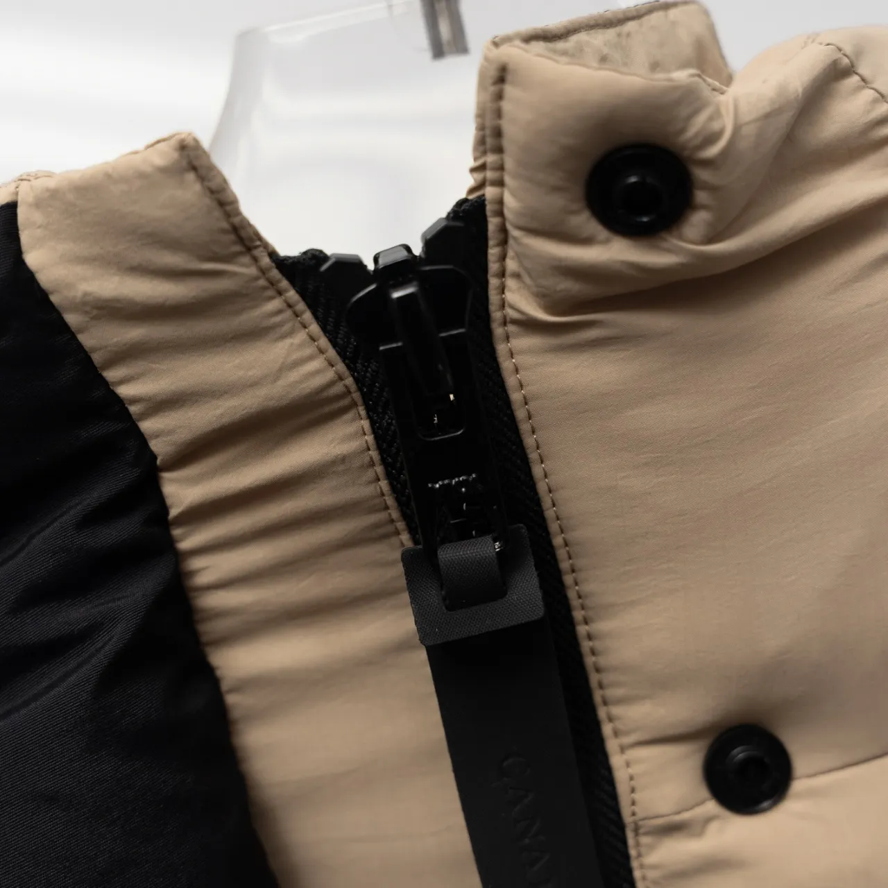 Top P880 CANADA GOOSE丨Canada Goose Ouyang Nana Generation Hooded Down Jacket Color: Brown Size: S-XXL
